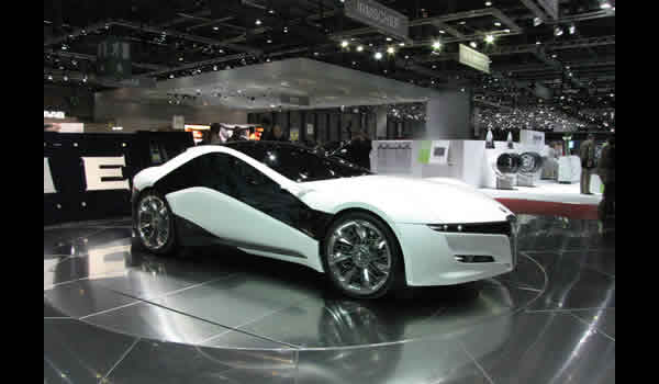 Bertone Pandion Alfa Romeo Concept 2010  lateral